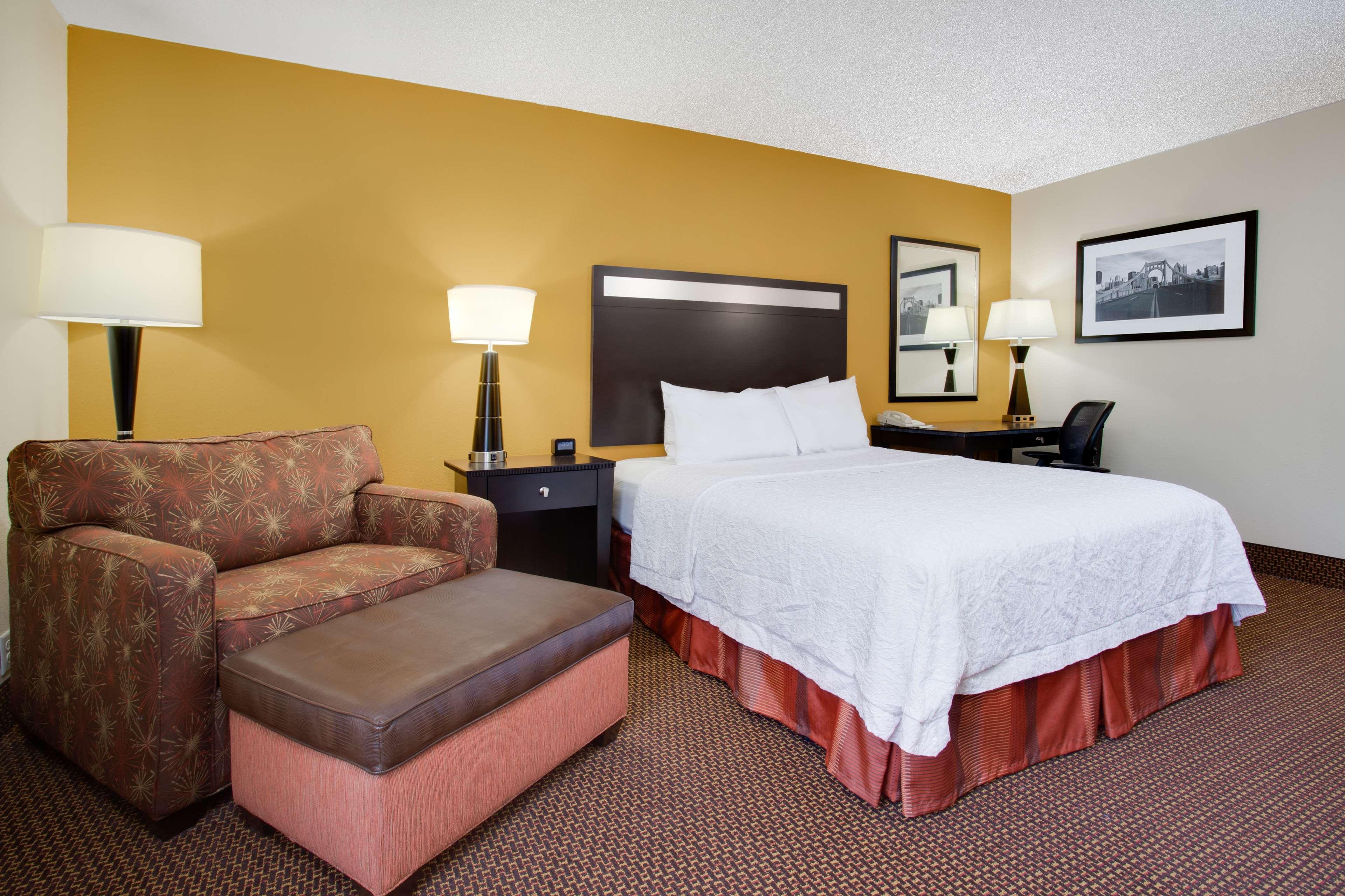 Hampton Inn Pittsburgh/West Mifflin Ngoại thất bức ảnh