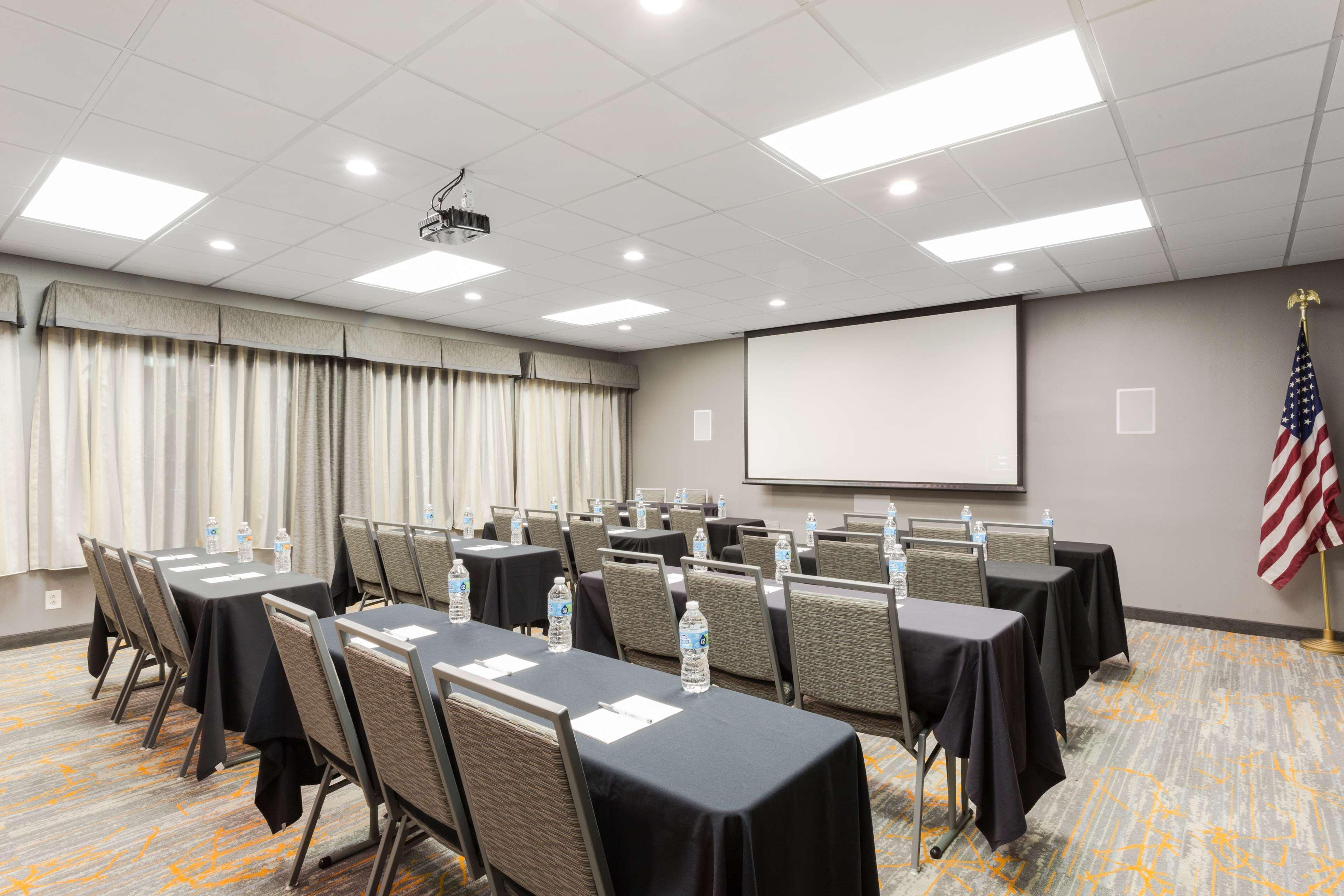 Hampton Inn Pittsburgh/West Mifflin Ngoại thất bức ảnh