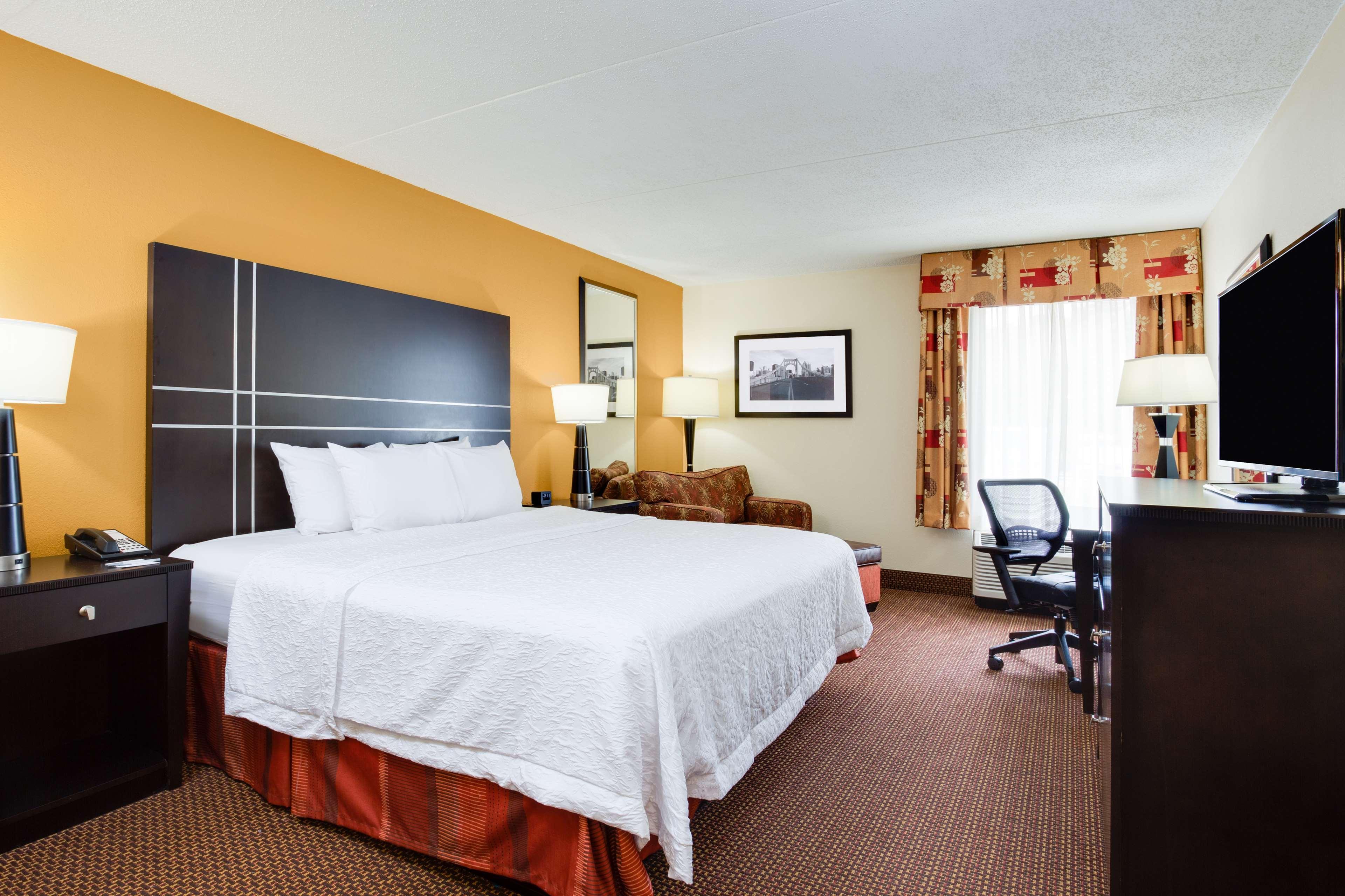Hampton Inn Pittsburgh/West Mifflin Ngoại thất bức ảnh