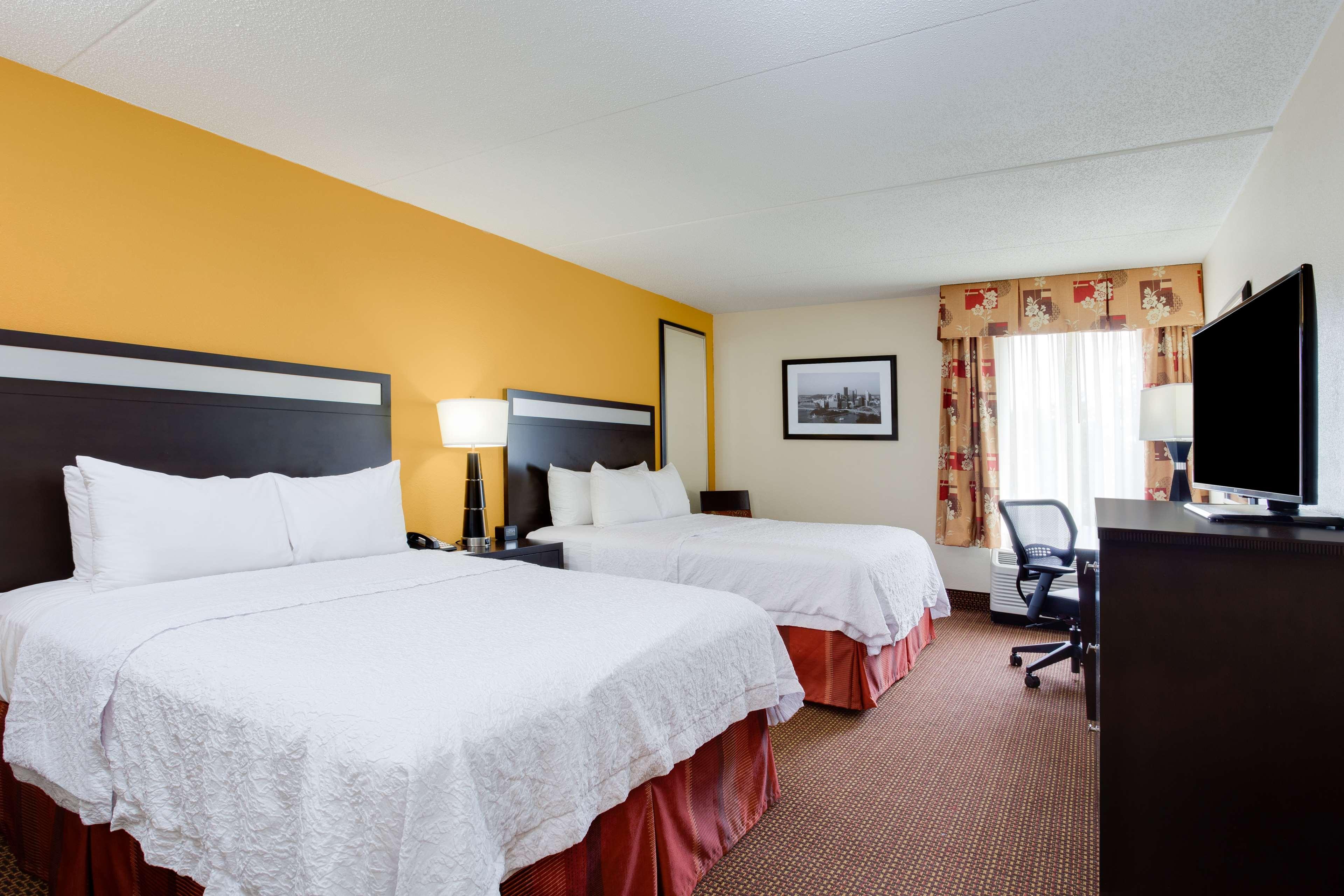 Hampton Inn Pittsburgh/West Mifflin Ngoại thất bức ảnh