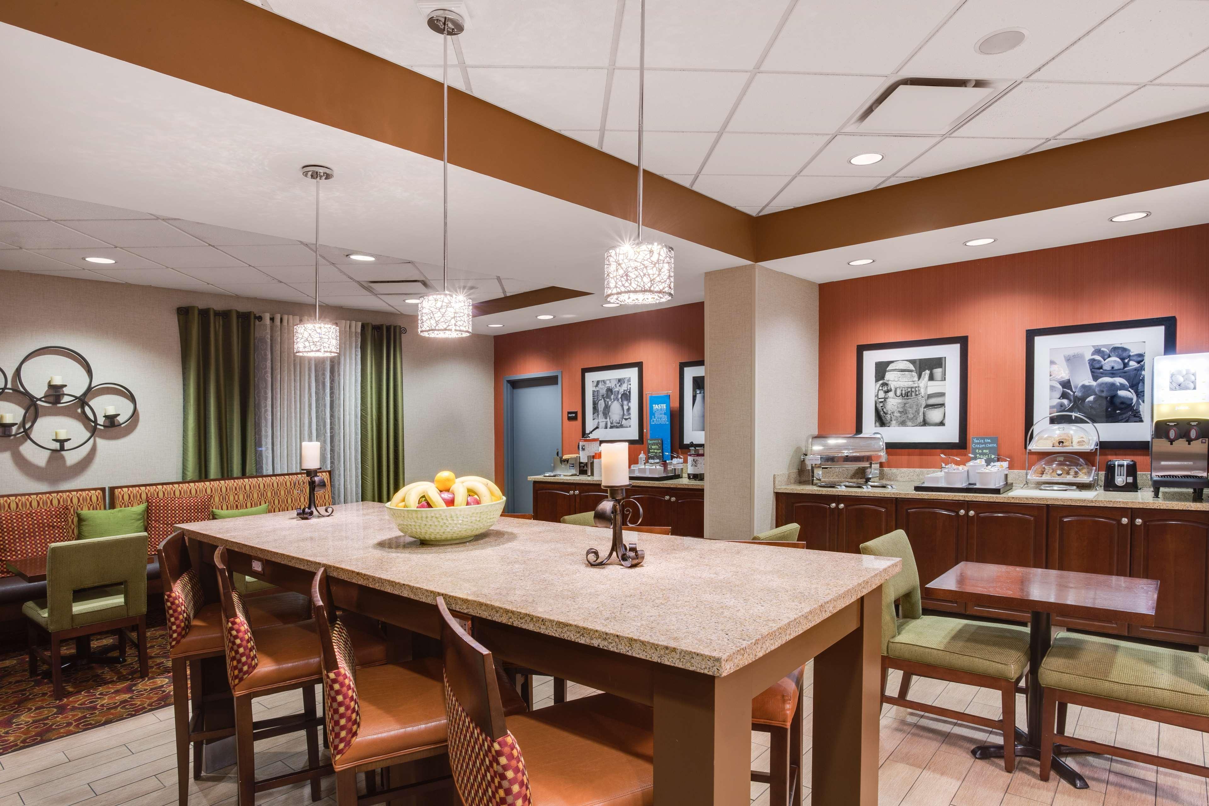 Hampton Inn Pittsburgh/West Mifflin Ngoại thất bức ảnh