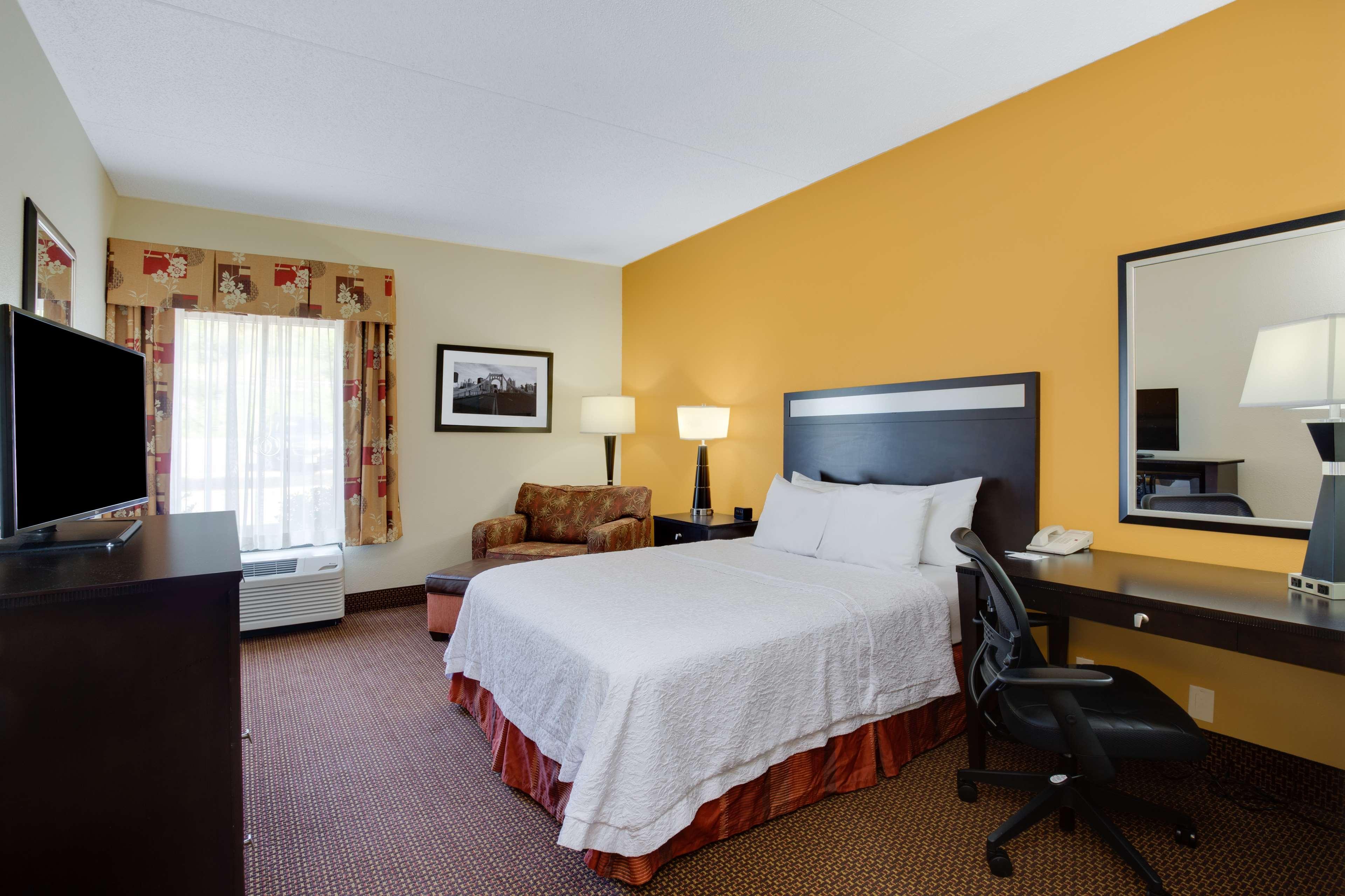 Hampton Inn Pittsburgh/West Mifflin Ngoại thất bức ảnh