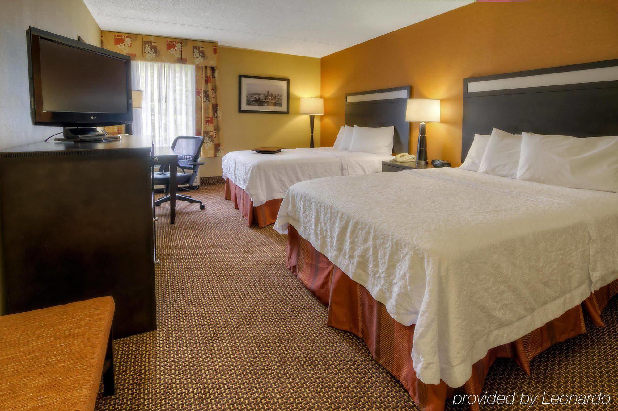 Hampton Inn Pittsburgh/West Mifflin Ngoại thất bức ảnh